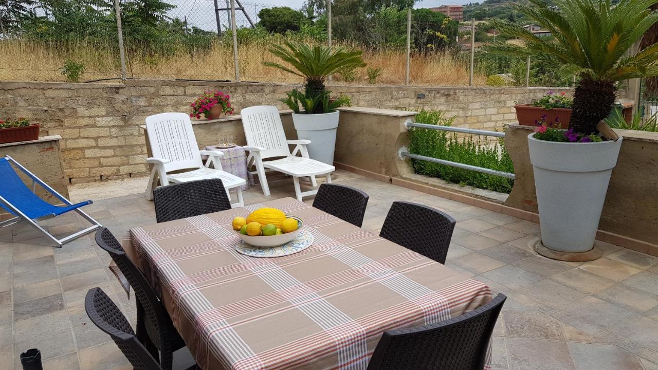 Casa Vacanze Villa Tropia Camastra Экстерьер фото